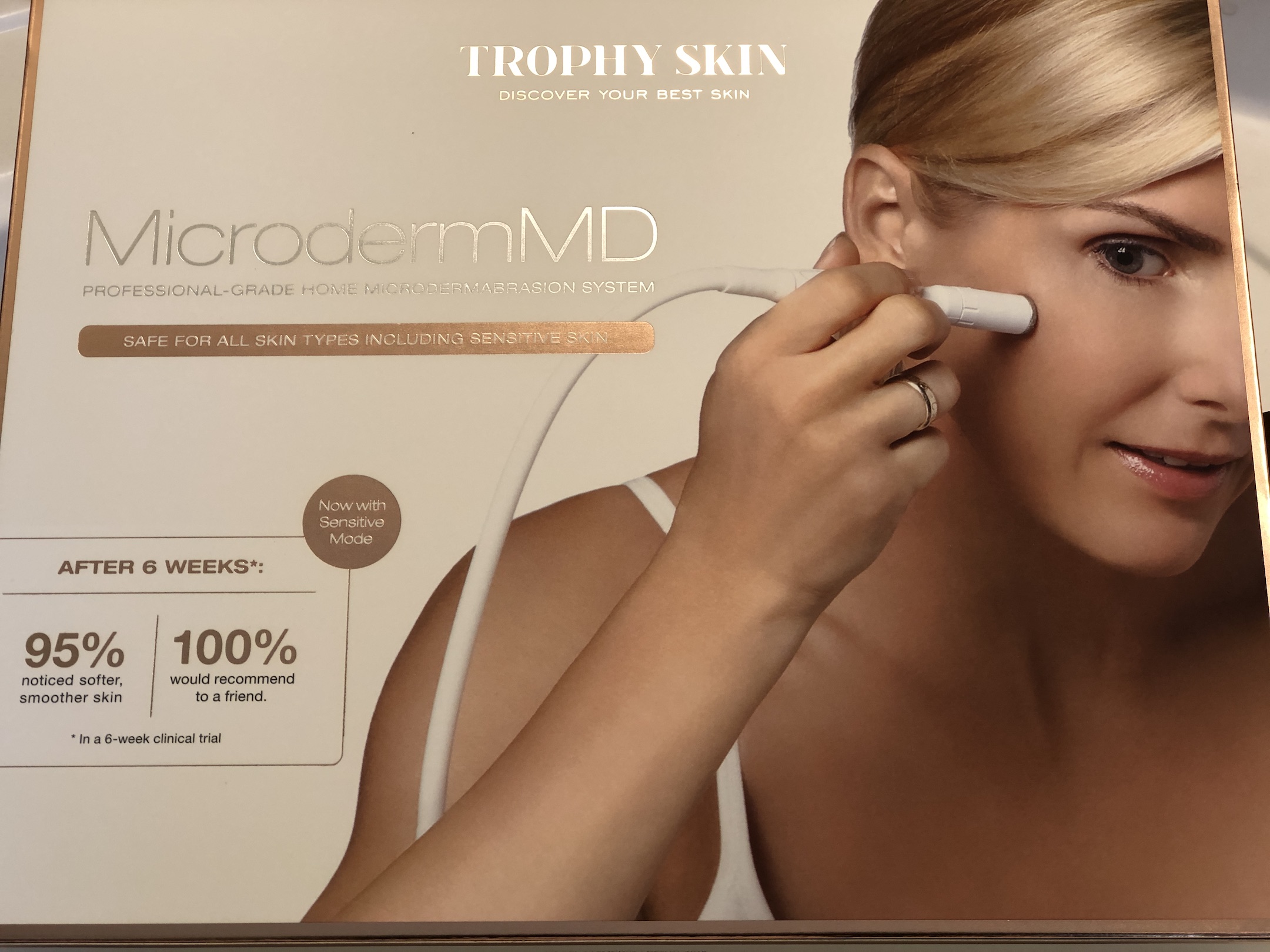 Why I LOVE the Microderm MD by Trophy Skin and How To Use It - Motherhood  Support